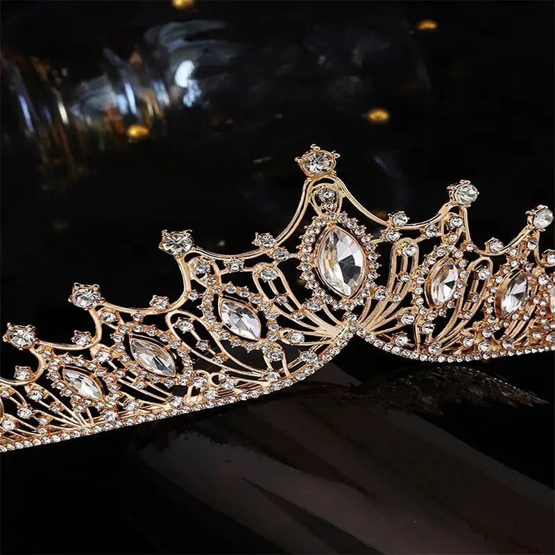 Queen Crowns for Women Pageant Crown with Combs Princess Crown for GirSPECIFICATIONSDepartment Name: ADULTBrand Name: otherModel Number: YK-BType: FlowersSize: MCN: ZhejiangMaterial: MetalOrigin: Mainland ChinaChoice: yesJohnny TirakJohnny TirakGirls Crystal Rhinestones Tiara Headband Tiara Comb Tiara