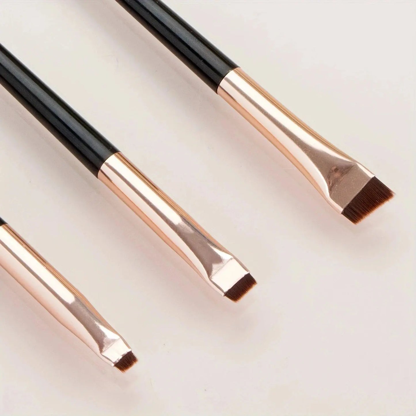 Ultra-Thin Eyebrow Brush Set -3Pcs Angled Precision Eyeliner MakeupBruSPECIFICATIONSBrand Name: otherItem Type: MAKEUP BRUSHQuantity: 3/4/7Origin: Mainland ChinaChoice: yesJohnny TirakJohnny TirakUltra-Thin Eyebrow Brush Set -3Pcs Angled Precision Eyeliner MakeupBrushes, Synthetic Bristles Slanted Eyeshadow Eye Brow Tintin