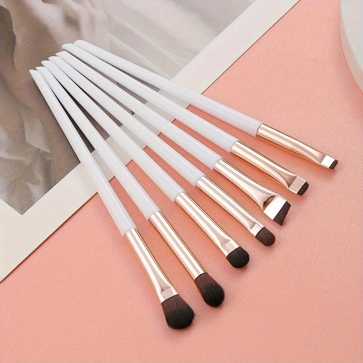 Ultra-Thin Eyebrow Brush Set -3Pcs Angled Precision Eyeliner MakeupBruSPECIFICATIONSBrand Name: otherItem Type: MAKEUP BRUSHQuantity: 3/4/7Origin: Mainland ChinaChoice: yesJohnny TirakJohnny TirakUltra-Thin Eyebrow Brush Set -3Pcs Angled Precision Eyeliner MakeupBrushes, Synthetic Bristles Slanted Eyeshadow Eye Brow Tintin