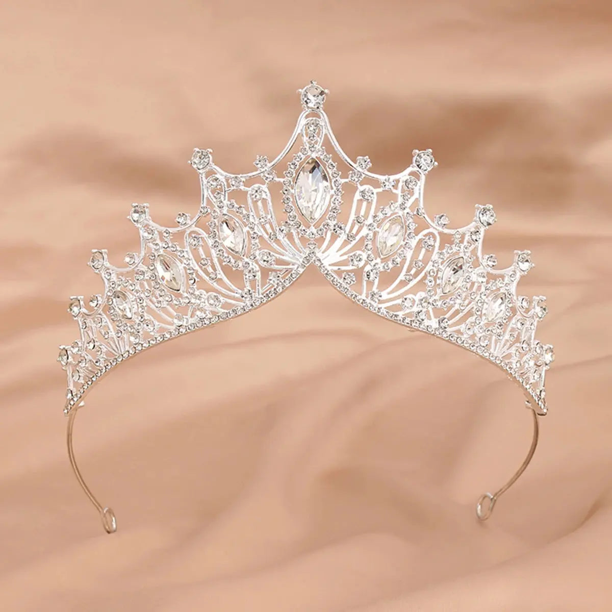 Queen Crowns for Women Pageant Crown with Combs Princess Crown for GirSPECIFICATIONSDepartment Name: ADULTBrand Name: otherModel Number: YK-BType: FlowersSize: MCN: ZhejiangMaterial: MetalOrigin: Mainland ChinaChoice: yesJohnny TirakJohnny TirakGirls Crystal Rhinestones Tiara Headband Tiara Comb Tiara