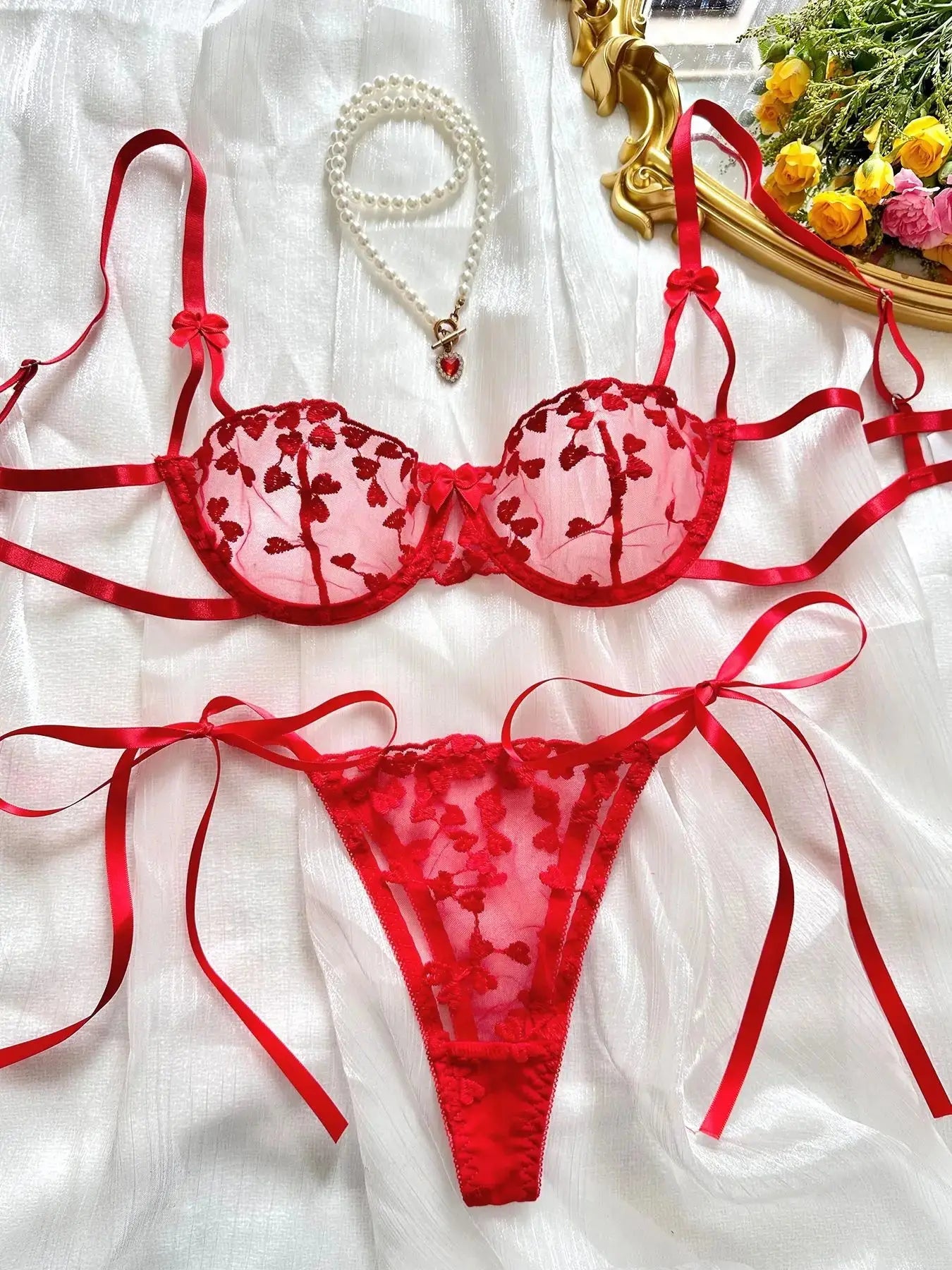 Ellolace Sexy Lingerie For Fine Women Heart-Shaped Embroidery Fairy Exotic Sets Sensual Fantasy Lace Bilizna Onlyfans Outfits.